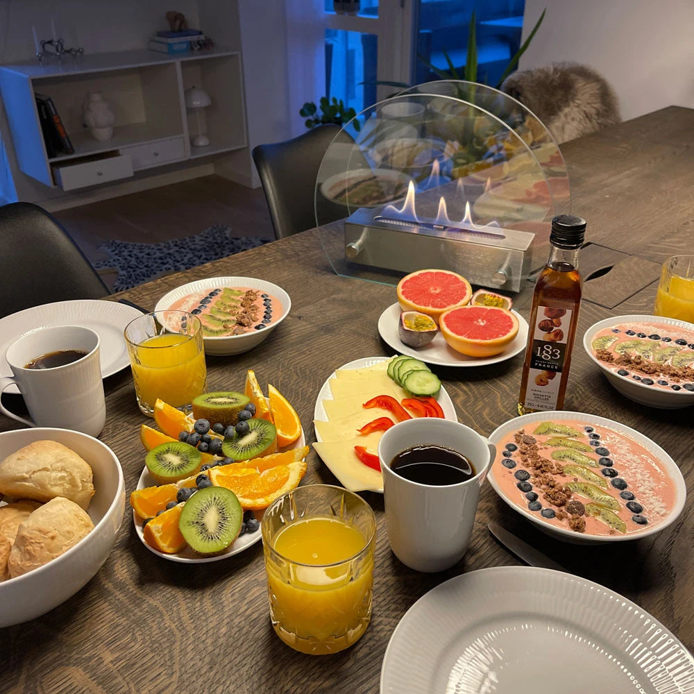 Biotakka pyöreillä lasisivuilla