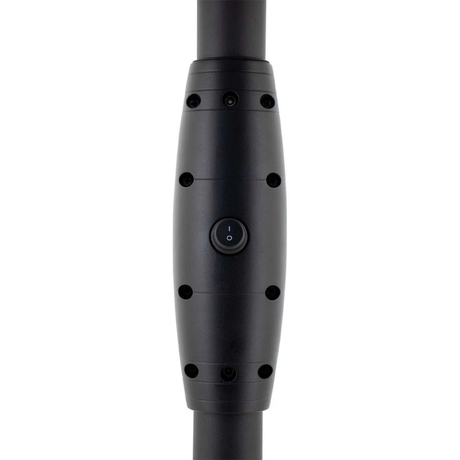 Moderna Artix 2000W musta – Seisova