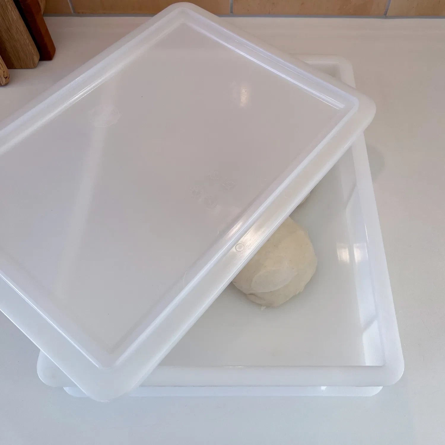 Pizzataikinan kohotuslaatikko – 30x40x7 cm